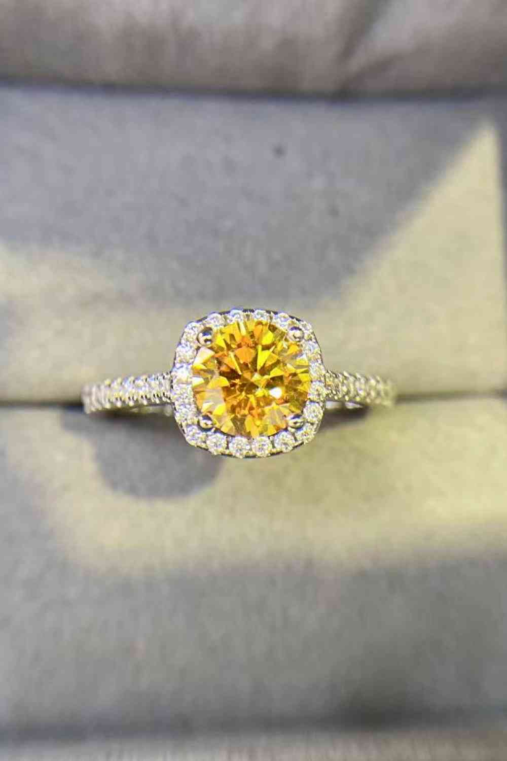 Feel Your Love 3 Carat Moissanite Ring